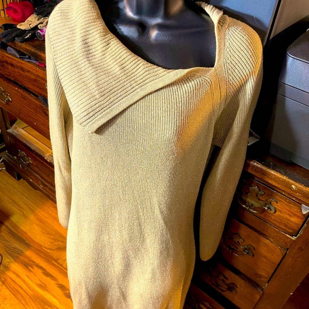 Calvin Klein sweather dress gold . Cute and comfortable. - Picture 4 of 12